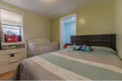 627 Van Buren Ave, Linden, NJ 07036 - Photo 17