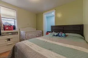 627 Van Buren Ave, Linden, NJ 07036 - Photo 17