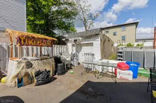 627 Van Buren Ave, Linden, NJ 07036 - Photo 7