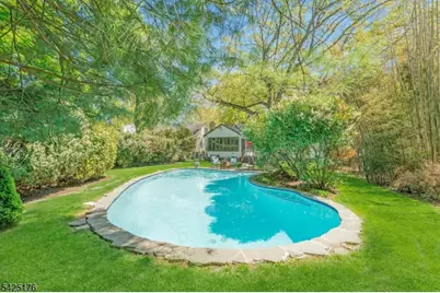 46 Chestnut Hill Pl, Glen Ridge, NJ 07028 - Photo 33