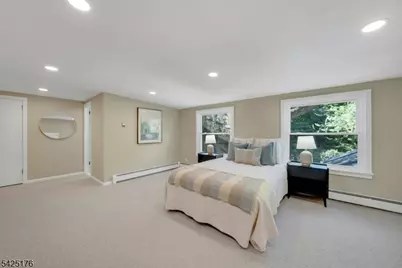46 Chestnut Hill Pl, Glen Ridge, NJ 07028 - Photo 23