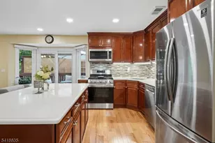 62 Blackburne Ter, West Orange Township, NJ 07052 - Photo 7