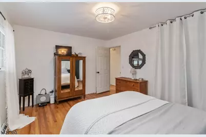 23 Hancock Dr, West Milford, NJ 07480 - Photo 15