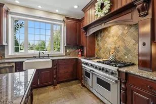 1 Jordan Ct, Washington Township, NJ 07853 - Photo 11