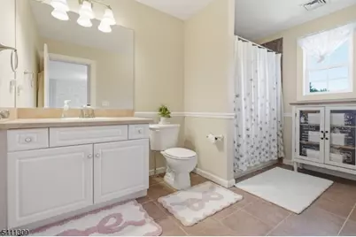 1 Jordan Ct, Washington Township, NJ 07853 - Photo 35