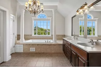 1 Jordan Ct, Washington Township, NJ 07853 - Photo 29