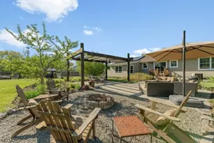 319 New Amwell Rd, Hillsborough Township, NJ 08844 - Photo 31