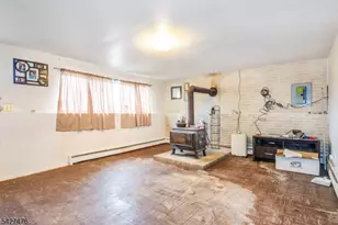 32 Madison Dr, Ogdensburg, NJ 07439 - Photo 15