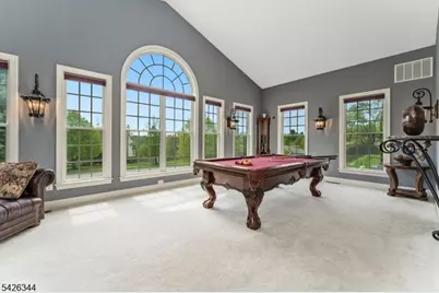 22 Patrick Henry Pl, Raritan Township, NJ 08551 - Photo 13