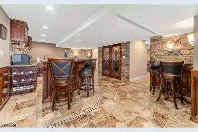 22 Patrick Henry Pl, Raritan Township, NJ 08551 - Photo 37
