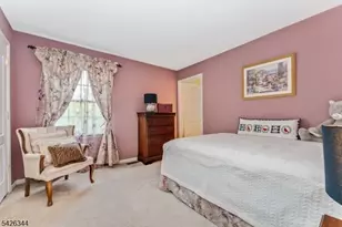 22 Patrick Henry Pl, Raritan Township, NJ 08551 - Photo 27