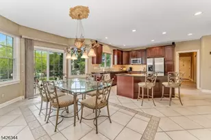 22 Patrick Henry Pl, Raritan Township, NJ 08551 - Photo 7