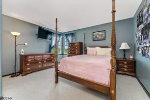 22 Patrick Henry Pl, Raritan Township, NJ 08551 - Photo 25