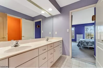 22 Patrick Henry Pl, Raritan Township, NJ 08551 - Photo 25
