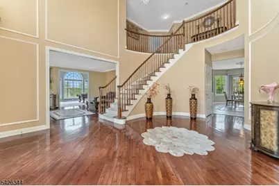 22 Patrick Henry Pl, Raritan Township, NJ 08551 - Photo 5