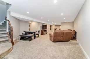 22 Patrick Henry Pl, Raritan Township, NJ 08551 - Photo 33