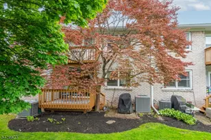 1092 Robin Rd, Hillsborough Township, NJ 08844 - Photo 41