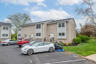 1092 Robin Rd, Hillsborough Township, NJ 08844 - Photo 43