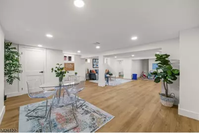 10 Marilyn Pl, Clifton, NJ 07011 - Photo 29