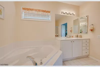 281 Longwood Ln, Franklin Township, NJ 08873 - Photo 27
