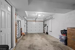 267 S 10th St, Newark, NJ 07103 - Photo 43