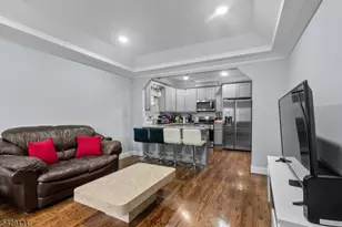 267 S 10th St, Newark, NJ 07103 - Photo 15