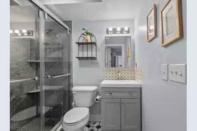 267 S 10th St, Newark, NJ 07103 - Photo 31