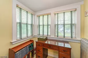 35 Eyland Ave, Roxbury Township, NJ 07876 - Photo 15