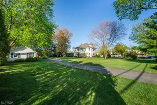 35 Eyland Ave, Roxbury Township, NJ 07876 - Photo 37