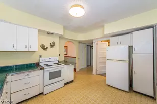 35 Eyland Ave, Roxbury Township, NJ 07876 - Photo 13