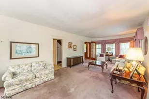 35 Eyland Ave, Roxbury Township, NJ 07876 - Photo 9