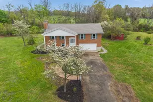 34 Berk Ln, Lebanon Township, NJ 08826 - Photo 31