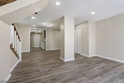 11 Tichenor Ter, Irvington, NJ 07111 - Photo 7