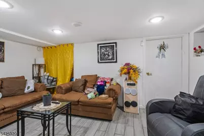 11 Tichenor Ter, Irvington, NJ 07111 - Photo 33
