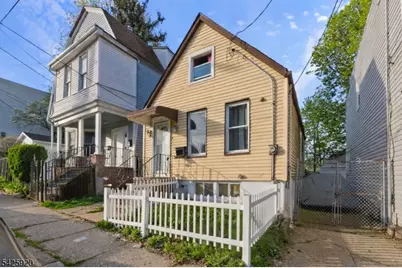 11 Tichenor Ter, Irvington, NJ 07111 - Photo 1