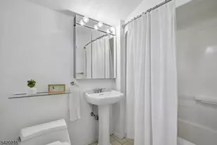 23 Club Dr, Summit, NJ 07901 - Photo 29