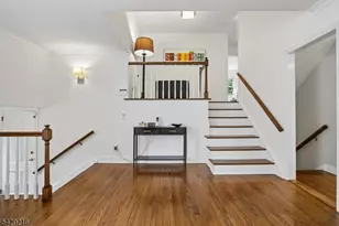 23 Club Dr, Summit, NJ 07901 - Photo 3