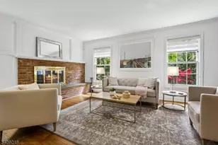 23 Club Dr, Summit, NJ 07901 - Photo 9