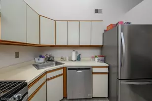 1514 Longley Ct, Branchburg Township, NJ 08876 - Photo 11