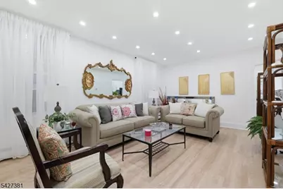 813 20th St, Union City, NJ 07087 - Photo 5