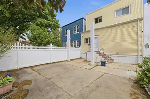 813 20th St, Union City, NJ 07087 - Photo 39