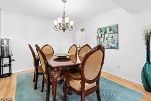 44 Tisbury Ct, Scotch Plains Township, NJ 07076 - Photo 7