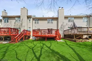 150 Nantwich Ct, Franklin Township, NJ 08873 - Photo 23
