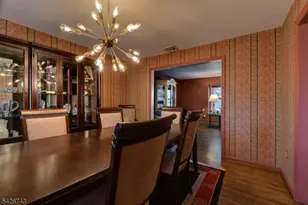 25 Debbie Ct, Wayne, NJ 07470 - Photo 9