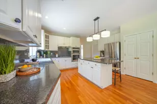 34 Arnold Dr, Randolph Township, NJ 07869 - Photo 15