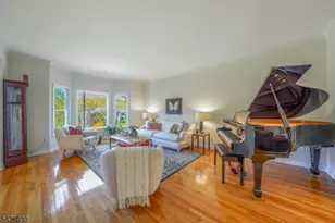 34 Arnold Dr, Randolph Township, NJ 07869 - Photo 3