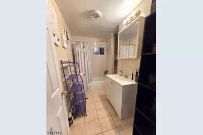 93 Raymond Ave, Plainfield, NJ 07062 - Photo 3