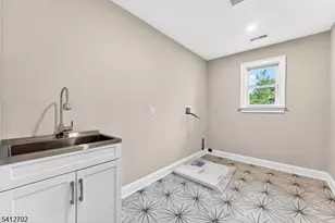 85 Pleasant Ave, Fanwood, NJ 07023 - Photo 19