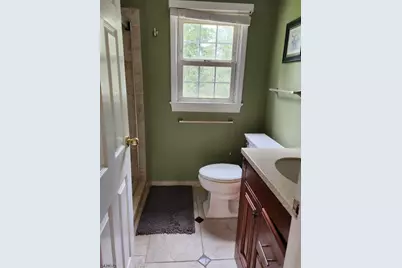 34 Como Dr, Franklin Township, NJ 08873 - Photo 5