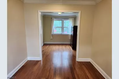 34 Como Dr, Franklin Township, NJ 08873 - Photo 9